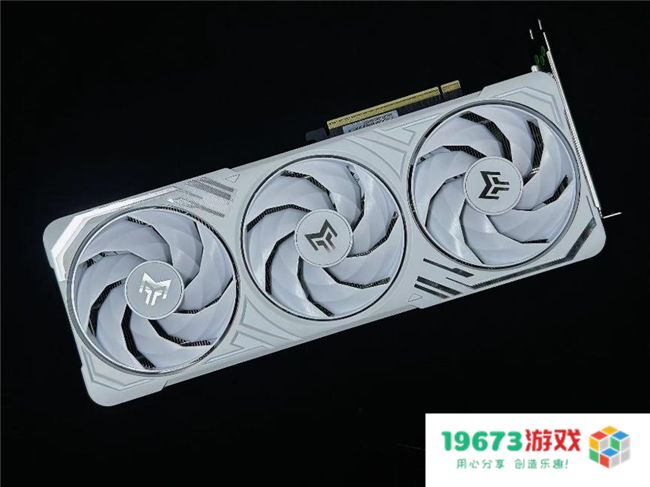 影驰 GeForce RTX 5070 Ti 金属大师 OC评测：DLSS 4超强发挥