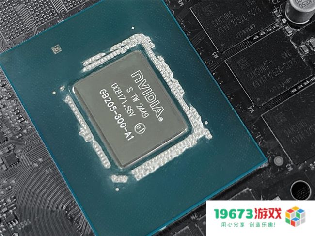开启DLSS 4 步入4K游戏新门槛，耕升 GeForce RTX 5070 踏雪 OC 灵动来袭！