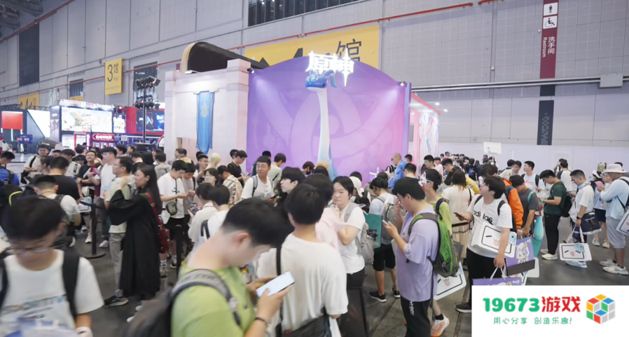 7月全球三大顶级漫展展出，四年的原神依旧是现象级