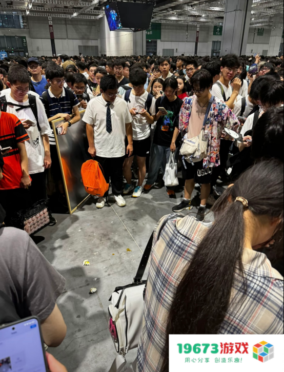 当众脱翔，直接上嘴，这届BW现场太抽象了
