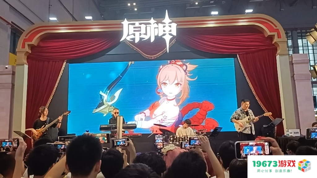 当众脱翔，直接上嘴，这届BW现场太抽象了