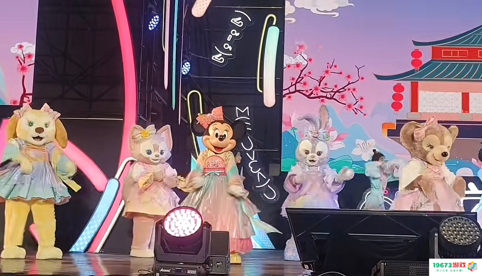 当众脱翔，直接上嘴，这届BW现场太抽象了
