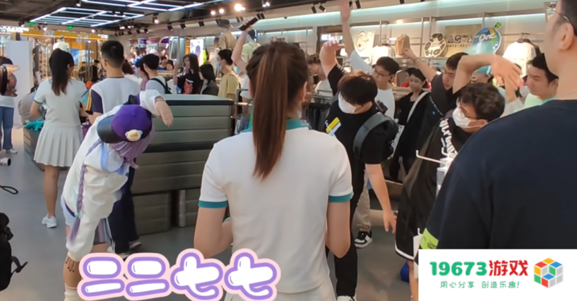 原神x安踏太火爆，线上礼盒迅速售罄，第二批预售开启