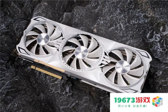 《对马岛之魂：导演剪辑版》PC版峰值在线超7万！耕升 RTX 40 系显卡将其游戏体验轻松拉满