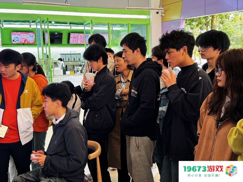 八位堂携手ASUS华硕、Cup Couple春日快闪活动在山城重庆圆满结束