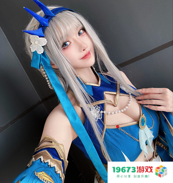 200W粉女网红退网后要回归？曾被指只会擦边，长太漂亮真没错