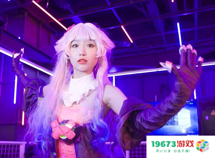 B站超高能女UP，曾是斗鱼一姐，花2年时间“征服”舞蹈区