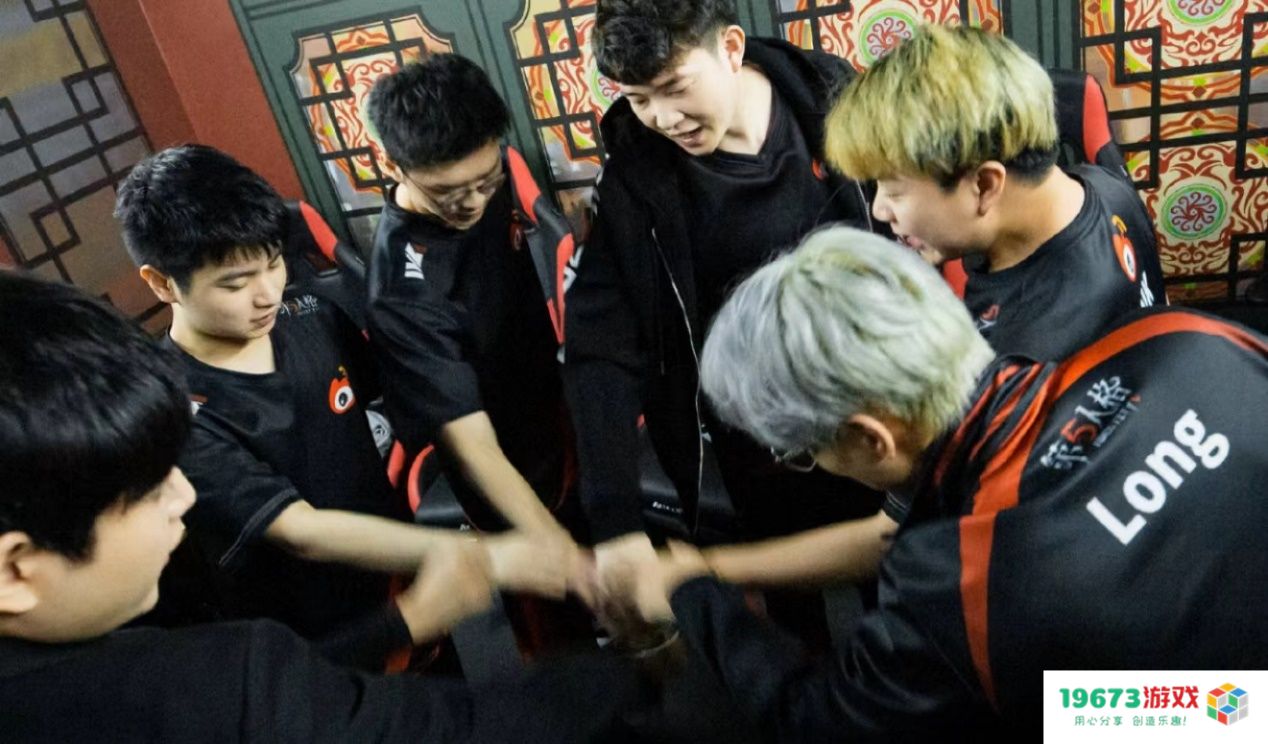 听取“哇”声一片，平局也见名场面！这就是第五人格的魅力吗